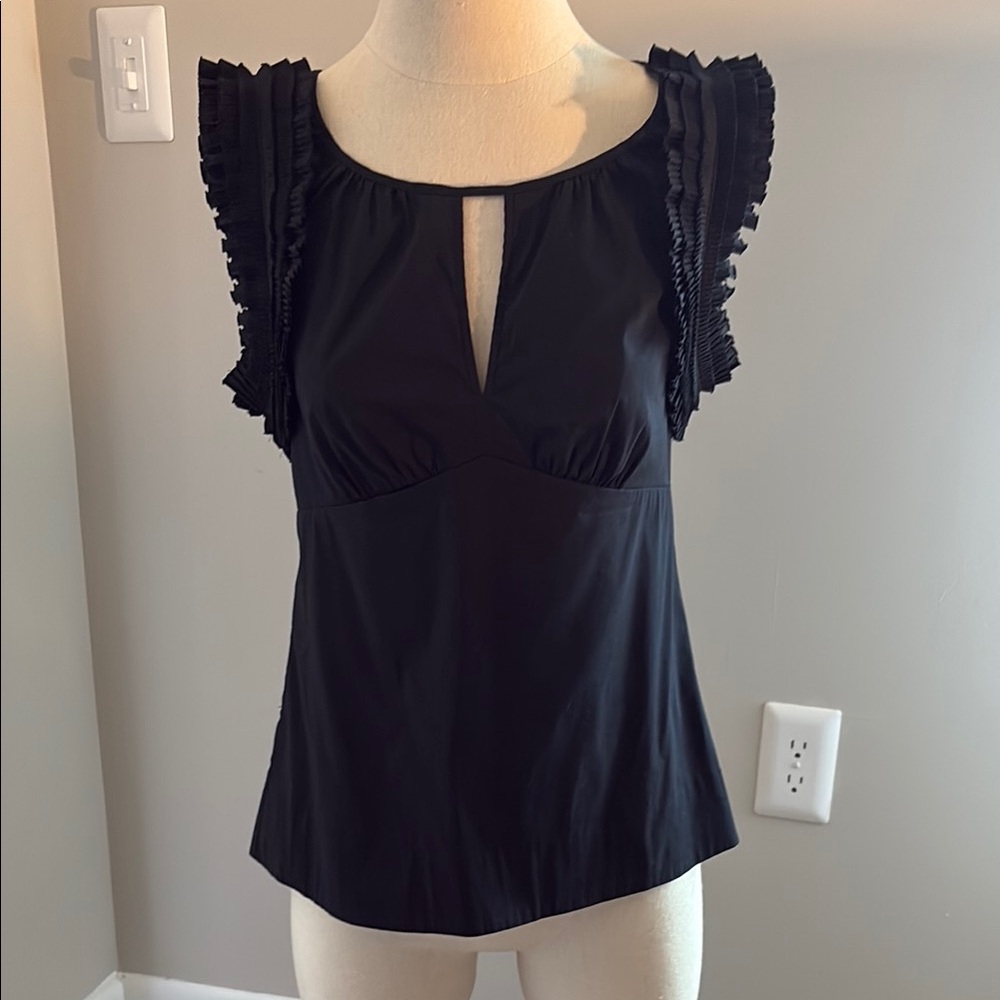 BCBGMaxAzria Black Sleeveless Ruffled Blouse